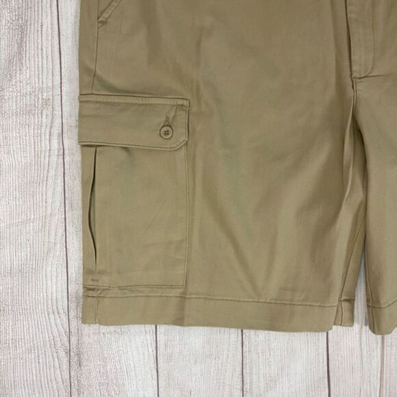 St John’s Bay men 52 regular New cotton blend comfort stretch cargo shorts tan - Picture 2 of 10